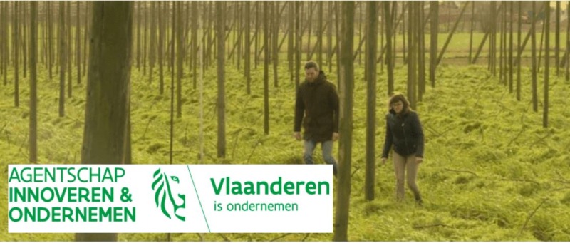 2 mensen in de natuur met logo van agent innoveren & ondernemen Vlaanderen 