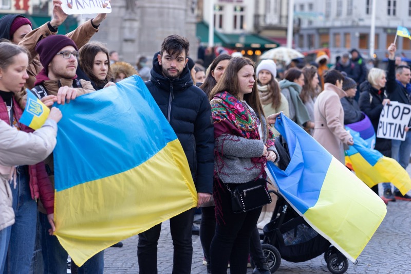 studenten protesteren tegen de oorlog in Oekraïne